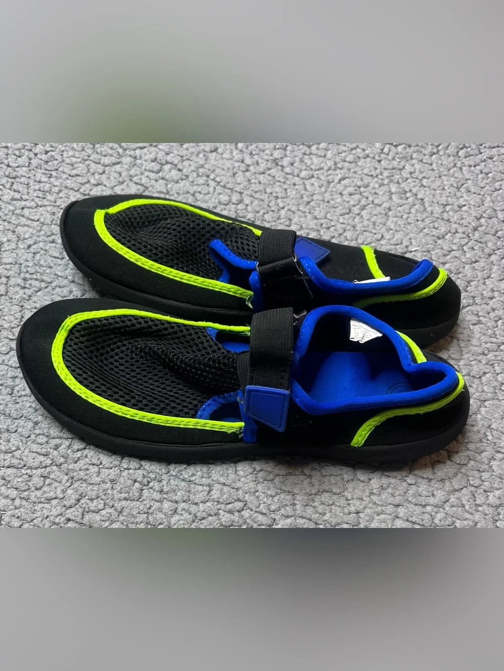 Wonder Nation Water Shoes Little Boys Size 4-5 Black And Green